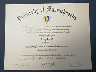 The easy way to get a University of Massachusetts degree online