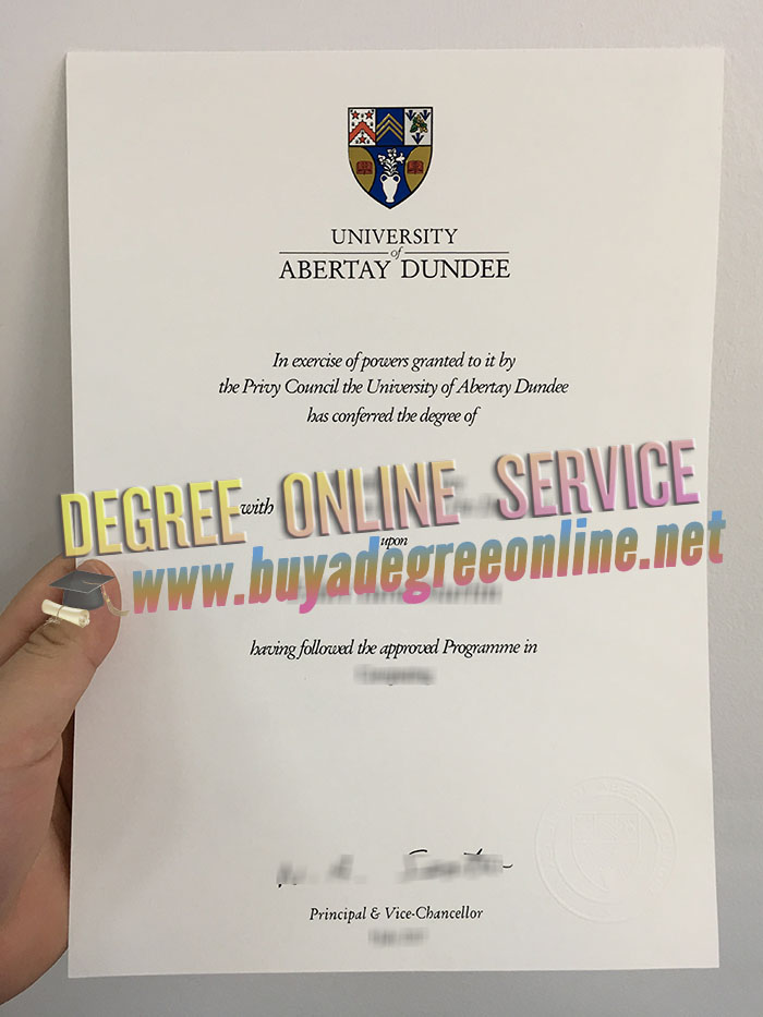 Abertay University diploma